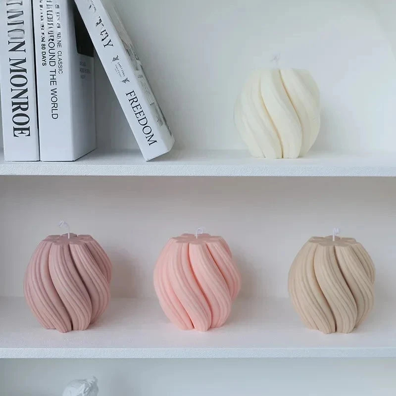 Swirl Scented Candles Aesthetic Unique Spiral Curve Aromatic Home Decorative Candles Smokeless in Colored Room Decor