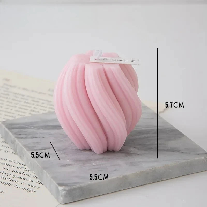Swirl Scented Candles Aesthetic Unique Spiral Curve Aromatic Home Decorative Candles Smokeless in Colored Room Decor