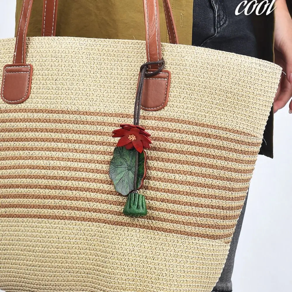Cute Hanger Flower Pu Leather Pendant Handmade Car Keyring Leather Keychain Lotus Fashion Bag Pendant Women